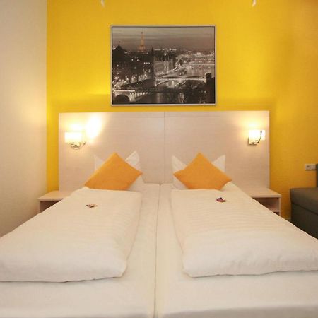 Hotel Roemer Буцбах Экстерьер фото